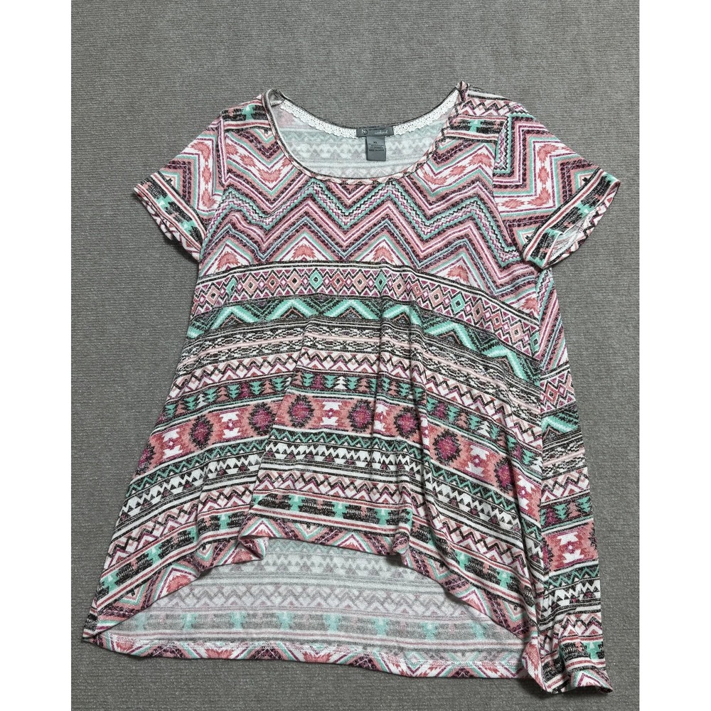 New Directions Shirt Womens XL Pink Green Aztec Geometric Short Sleeve Tunic Top